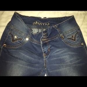 Skinny jeans